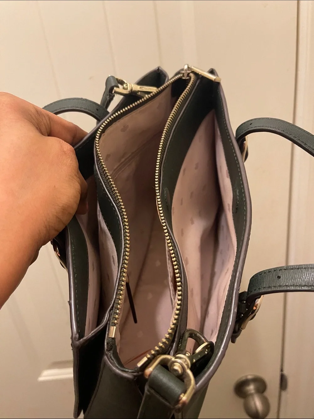 Kate Spade please check all picture of condition
